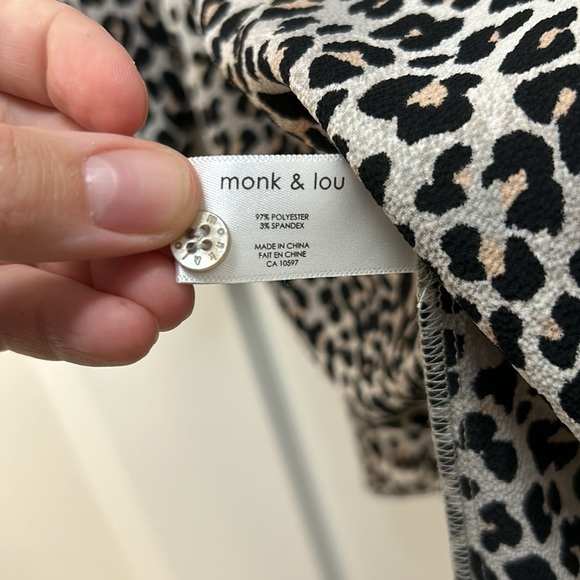 Monk and Lou top - Picture 5 of 6